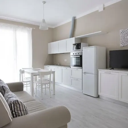 Aparthotel Residenza Serenella - Dependance Diano Marina