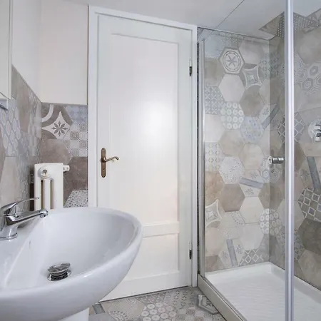 Serenella - Dependance 公寓式酒店 迪亚诺马里纳