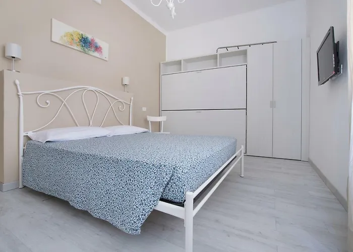 Serenella - Dependance Apartmanhotel 3*